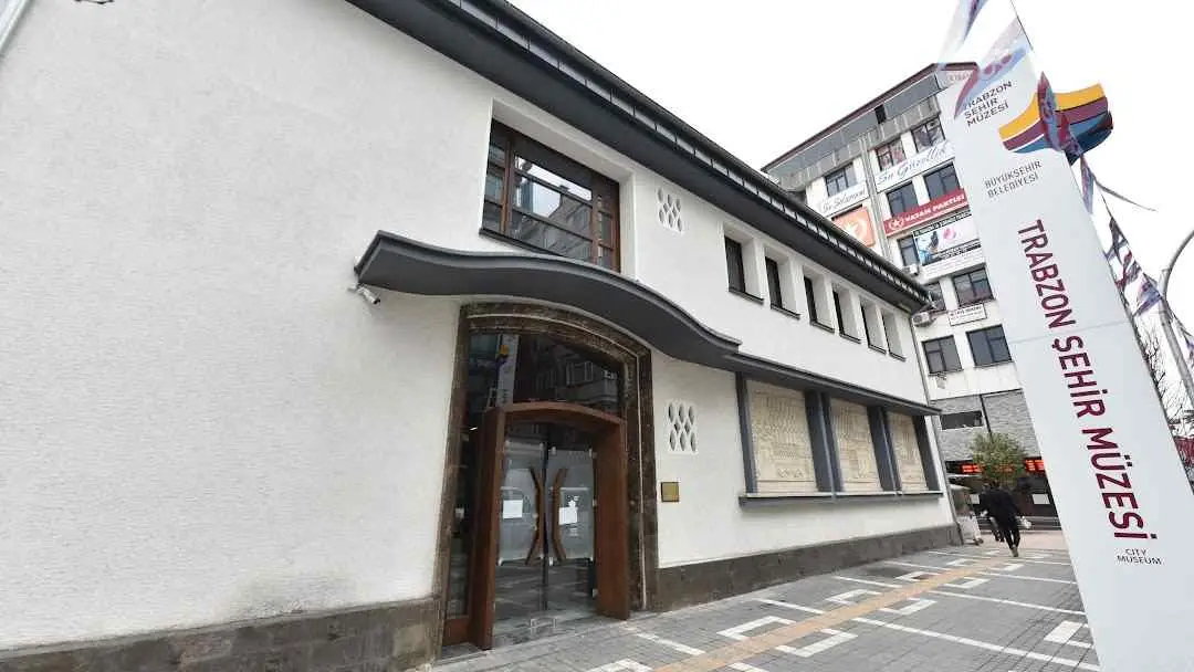 Sehir muzesi kapak